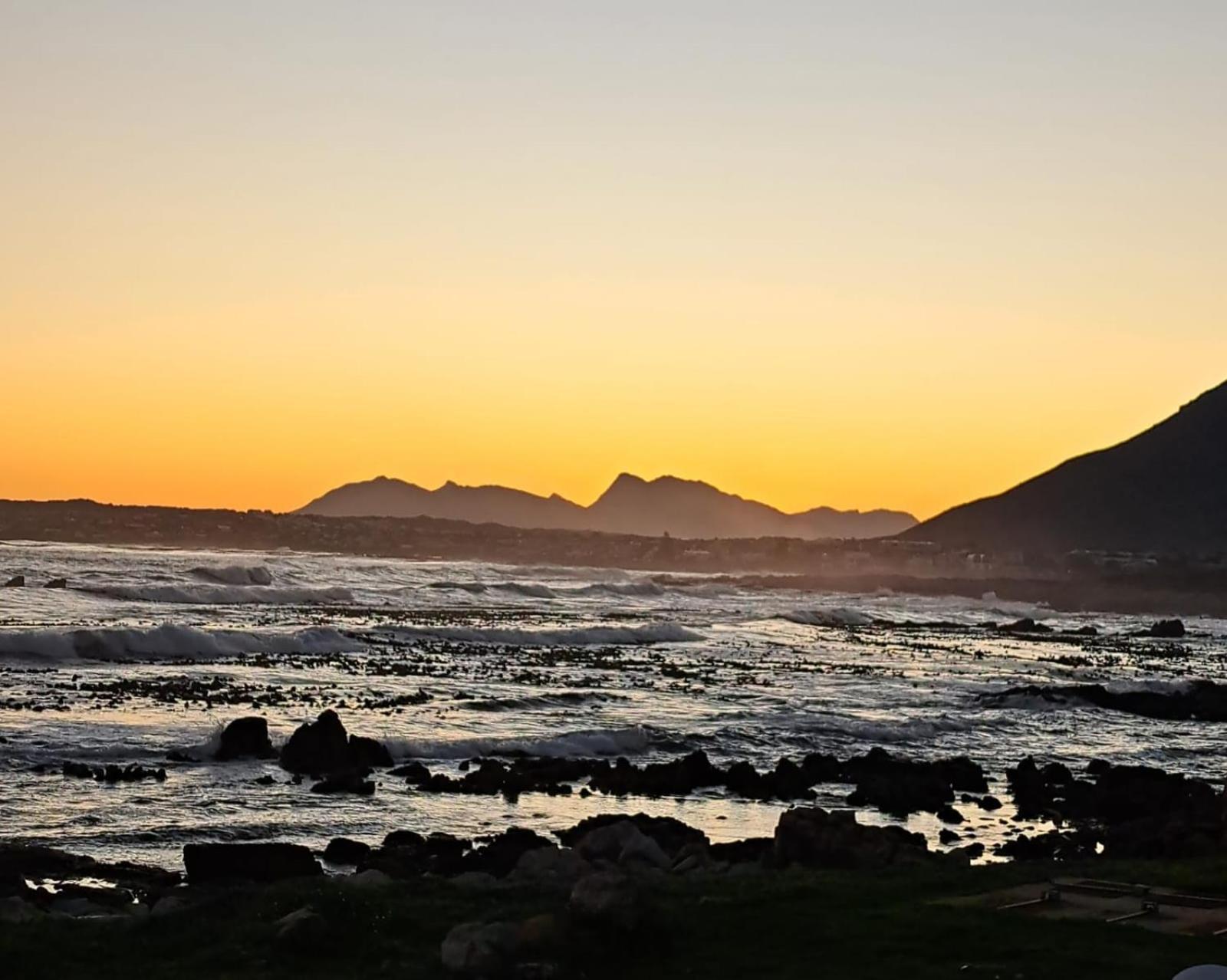 Saffron House Villa Hermanus Exterior photo